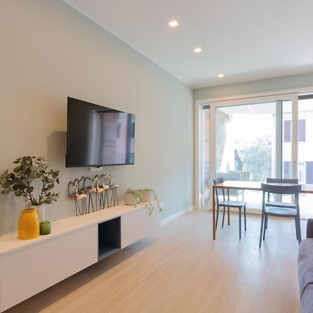 Ferienwohnung Exclusive Terrace Garden View - 15 Min From Duomo Mailand Exterior foto